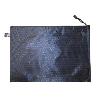 Папка с цип В4, промазан плат, черна